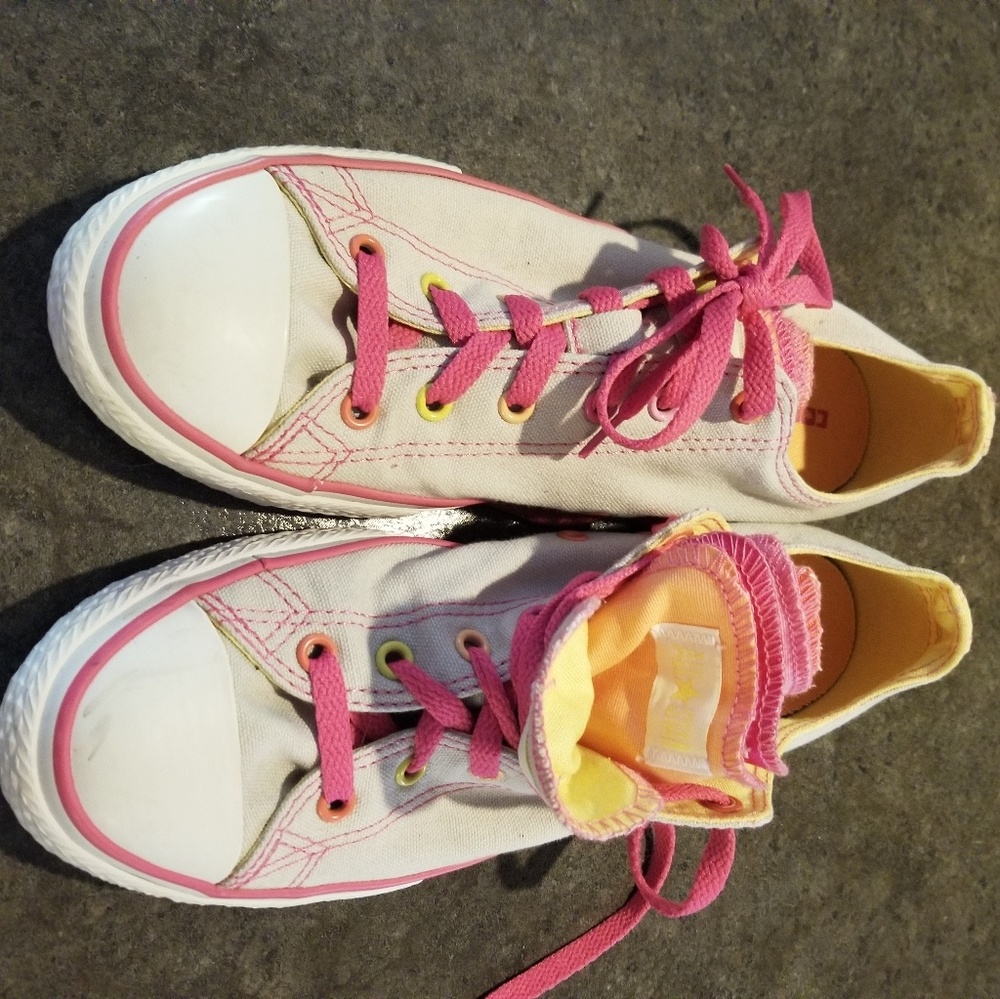Converse 5 Tongue Sneakers